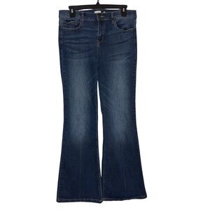 Sneak Peek Flare Jeans Women’s Size 11/30 Medium Wash Stretch Denim